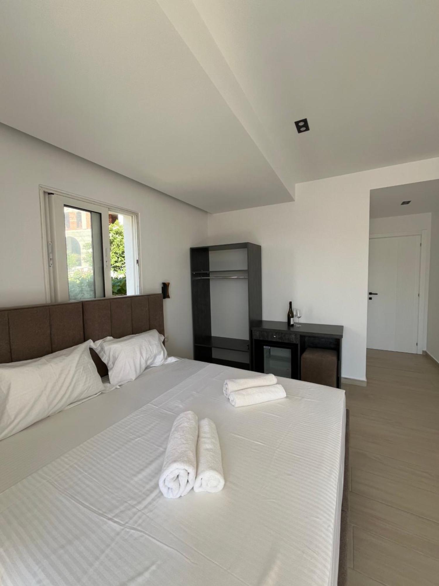 Del Mare Sarandë Exterior foto