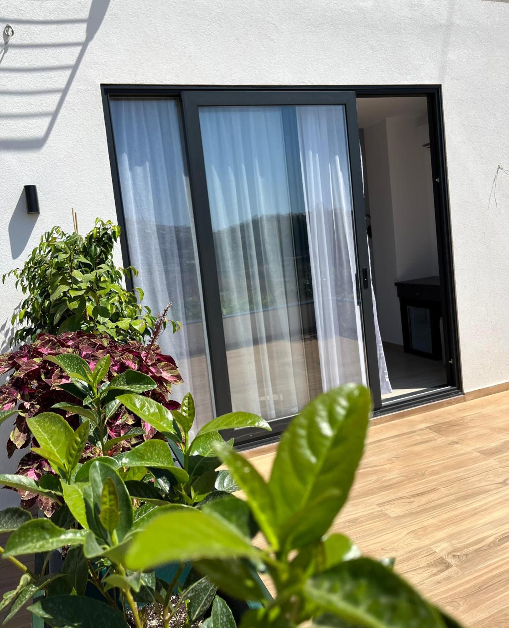Del Mare Sarandë Exterior foto